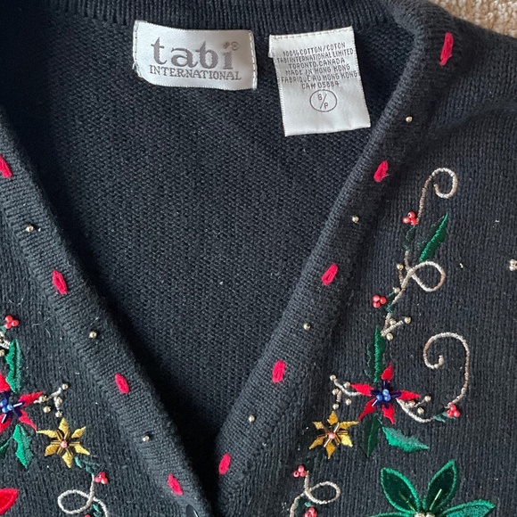 Tabi Vintage Christmas Sweater Vest - Picture 2 of 2